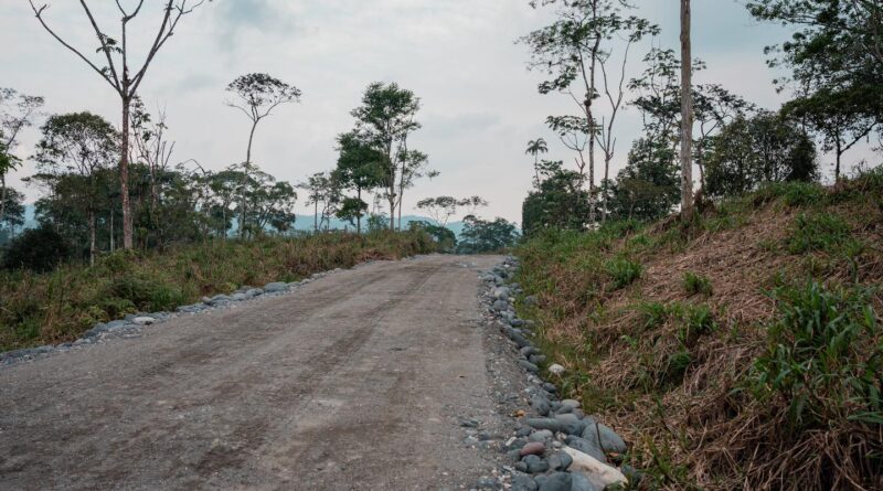 Pastaza; Prefectura entrega nueva obra vial en sector de Veracruz