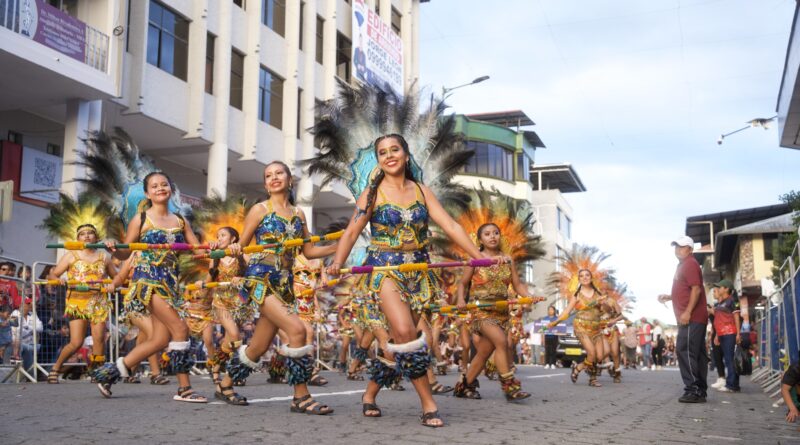 Pastaza: colorido pregón de fiestas de Puyo por los 126 años de fundación(fotografías)
