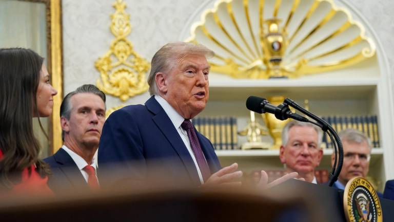 Trump asegura que 11 ‘terroristas’ del Tren de Aragua murieron en ataque a barco