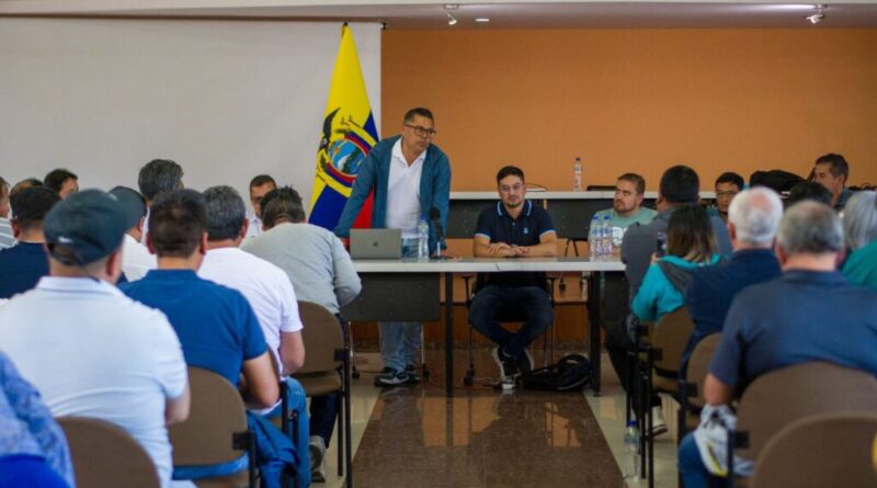 U.hora: Se suspende paro de transportistas en Quito