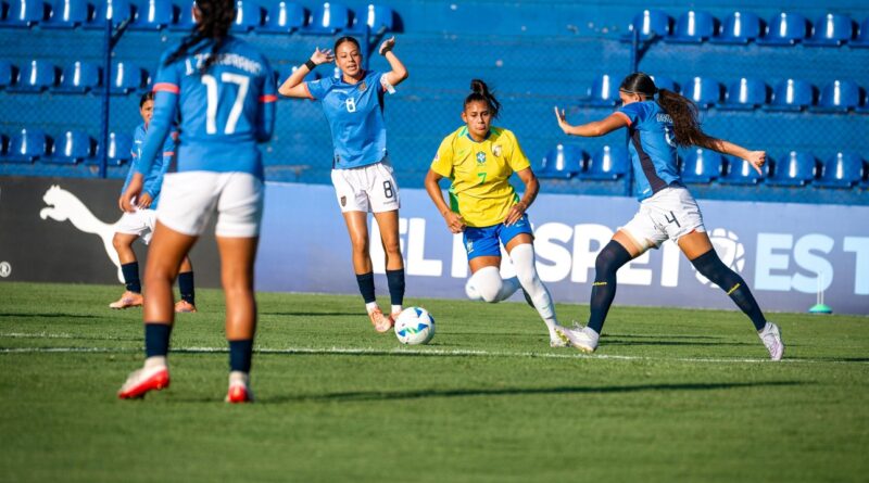 Ecuador sub 20 femenino debutó con derrota 3-2 ante la favorita Brasil en sudamericano  que se juega en Paraguay