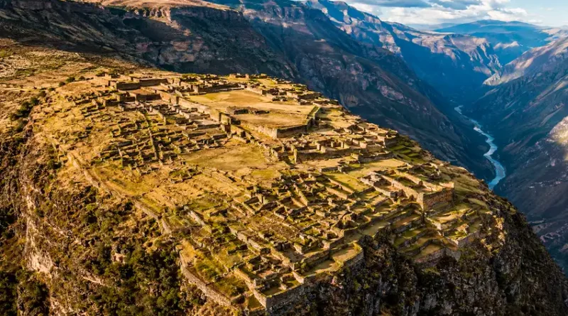 Arqueólogos descubren en Perú ciudadela inca 4 veces más grande que Machu Picchu