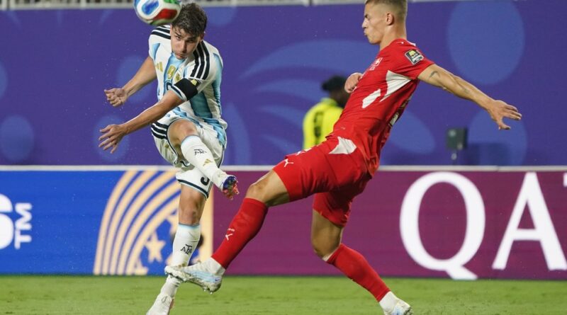 Argentina clasifica a semifinal en el suplementario y vence a Suiza 3-1
